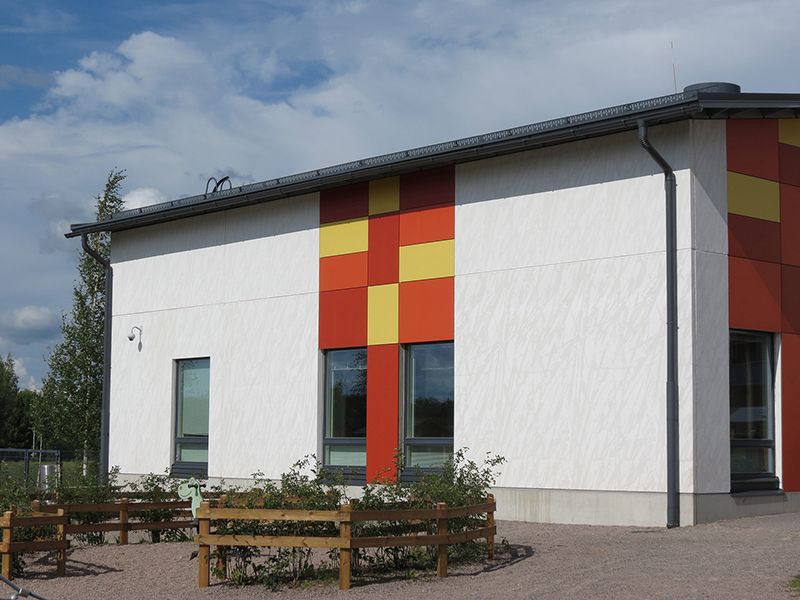 Polle Daycare Center